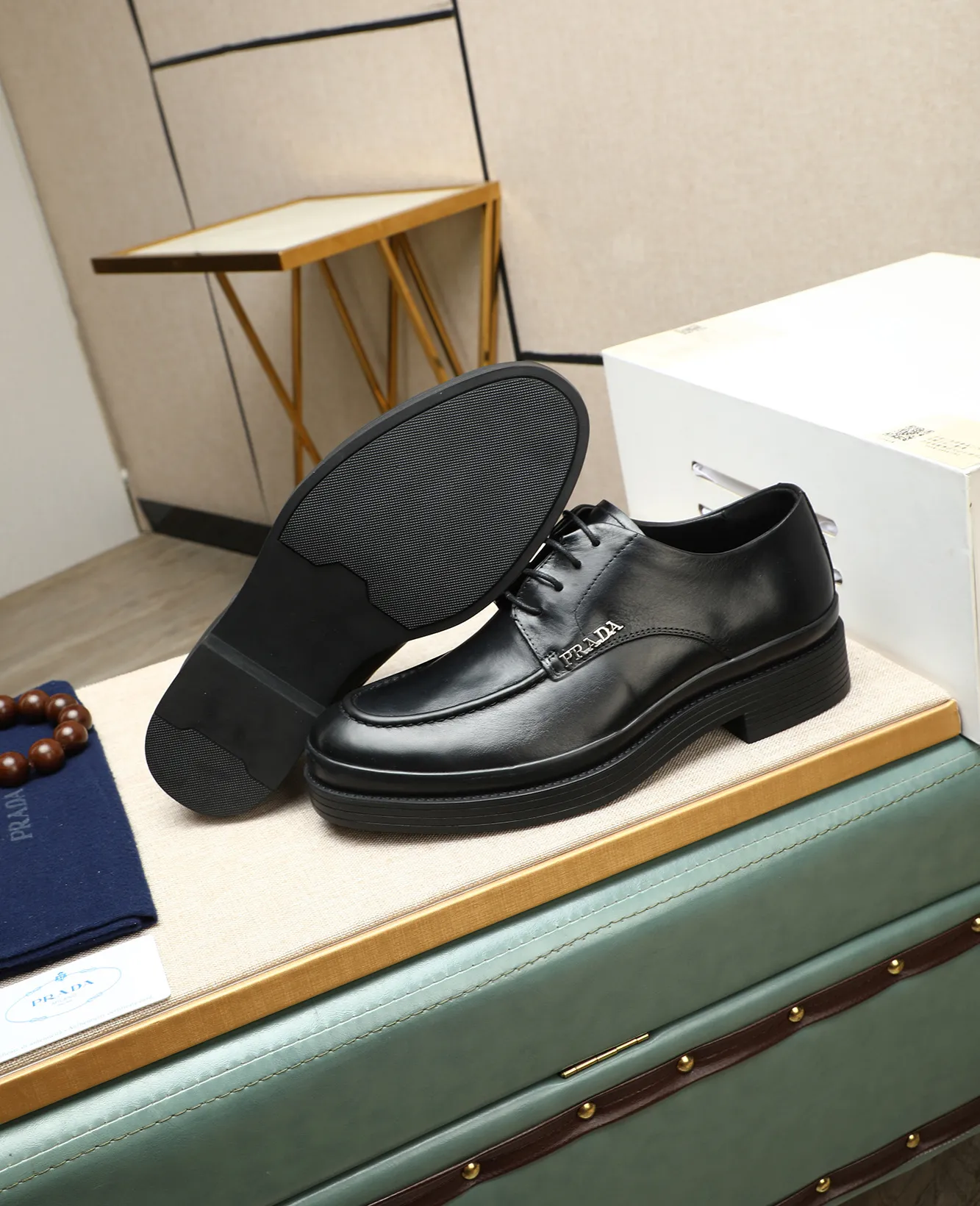 Men's men's shoes 💰540 (water-dyed cow leather) 📛📛PRADA high-end counter's latest formal business leather shoes 👔original and highest quality! Imported from Italy 🇮🇹 first-layer calfskin fabric ➕ cowhide lining Original outsole Formal size: 38➖44 (45 customized)